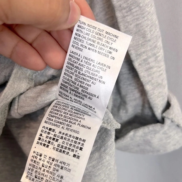 Style & Co NWT Women’s Gray Roll up Beading Top Size Small - Picture 9 of 9